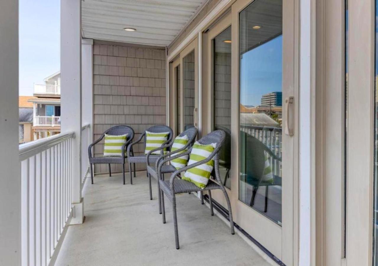 Perfect 5 Star - Chelsea Harbor House